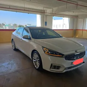 Kia Cadenza 2019