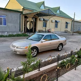 Toyota Camry 1999