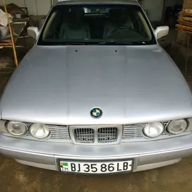 BMW 525 1990