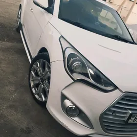 Hyundai Veloster 2012