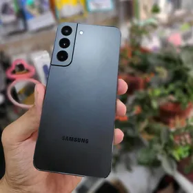 Samsung S22  8.256gb