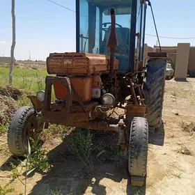 MTZ T-28 1980