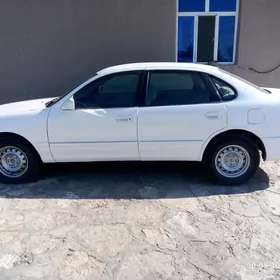 Toyota Avalon 1999