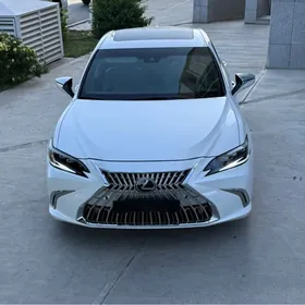 Lexus ES 350 2021