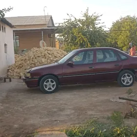 Opel Vectra 1992