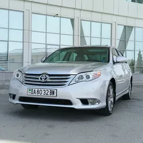 Toyota Avalon 2011