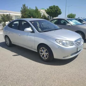 Hyundai Elantra 2010