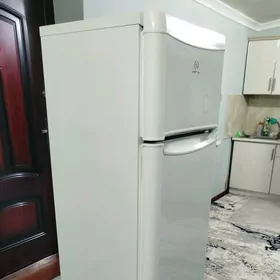 INDESIT