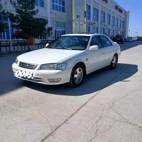 Toyota Camry 2000