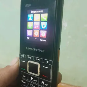 Telefon MAXFONE M128