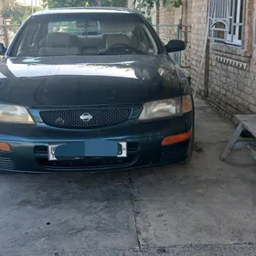 Nissan Maxima 1995