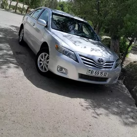 Toyota Camry 2008