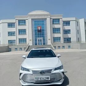 Toyota Avalon 2021