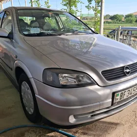 Opel Astra 2000