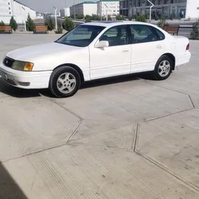 Toyota Avalon 1999