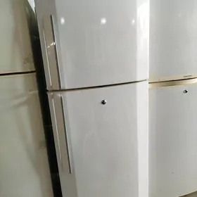 LG холодильник