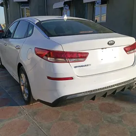 Kia Optima 2020