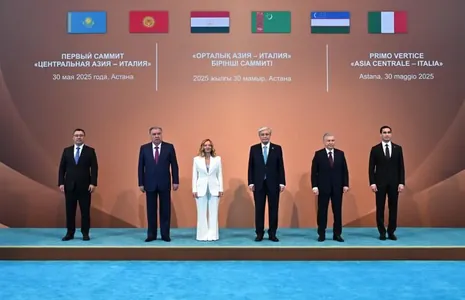 Türkmenistanyň Prezidenti «Merkezi Aziýa — Italiýa» sammitine gatnaşdy