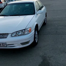 Toyota Camry 2000