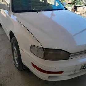 Toyota Camry 1993