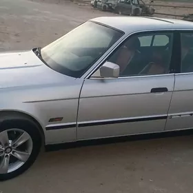 BMW 535 1990