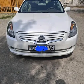 Nissan Altima 2008