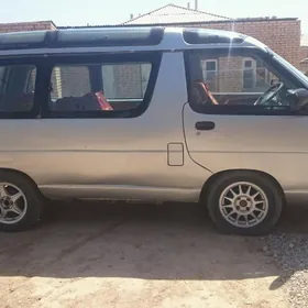 Toyota Hiace 1992