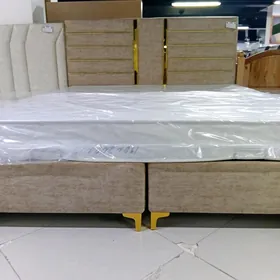 Spalny 2 adamlyk bazaly.Кроват