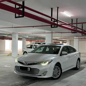 Toyota Avalon 2013