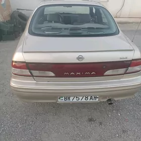 Nissan Maxima 1999