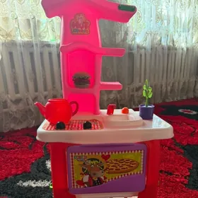 игрушечная кухня