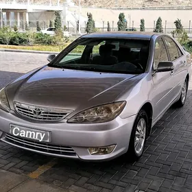 Toyota Camry 2005