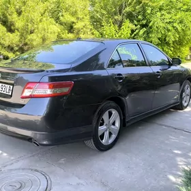 Toyota Camry 2010