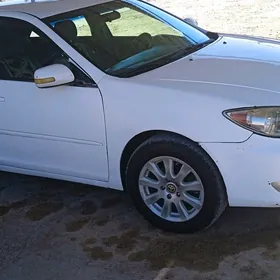 Toyota Camry 2004