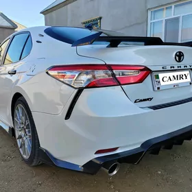 Toyota Camry 2020