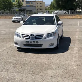 Toyota Camry 2010
