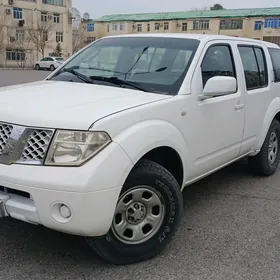 Nissan Pathfinder 2007