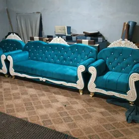 täjli diwan