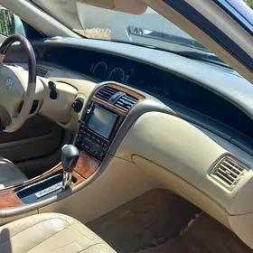 Toyota Avalon 2002