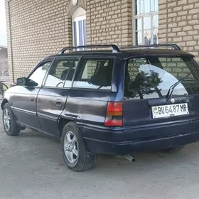 Opel Astra 1992