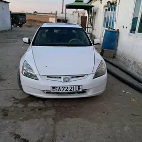 Honda Accord 2004