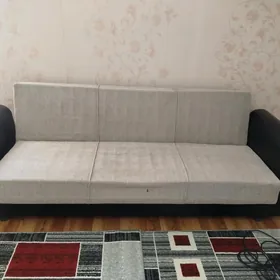 Продаётся диван