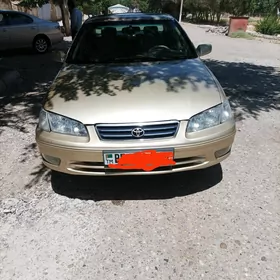 Toyota Camry 1998