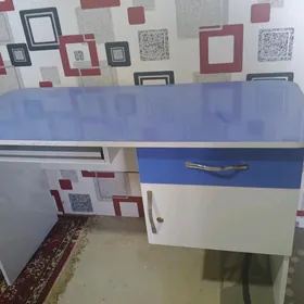 камютер стол