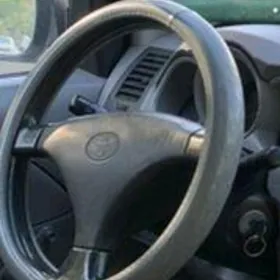 Hilux rul