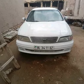 Nissan Maxima 1995