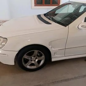 Mercedes-Benz S-Class 2001