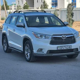 Toyota Highlander 2015
