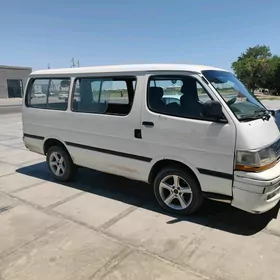 Toyota Hiace 1990