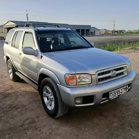 Nissan Pathfinder 2001